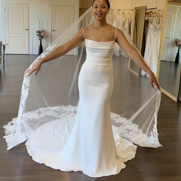 Mikaella Bridal Style 2328 Wedding Dress - Picture 2 of 4